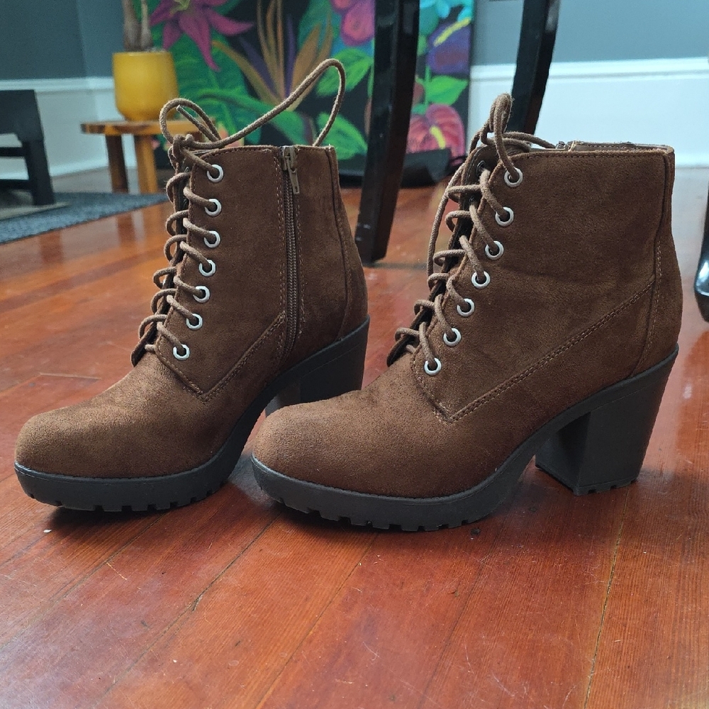 Soda Brown Ankle Boots